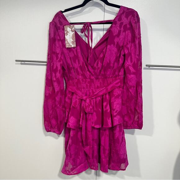 Band of the Free Size S Pink Kiss Me Peplum Tiered Mini Dress Date Night Resort - Picture 5 of 13